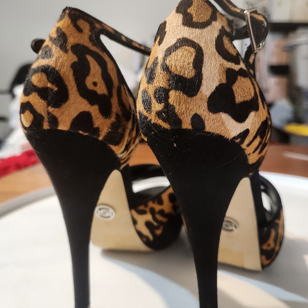 bebe Animal Print Platform Heels - Picture 3 of 13